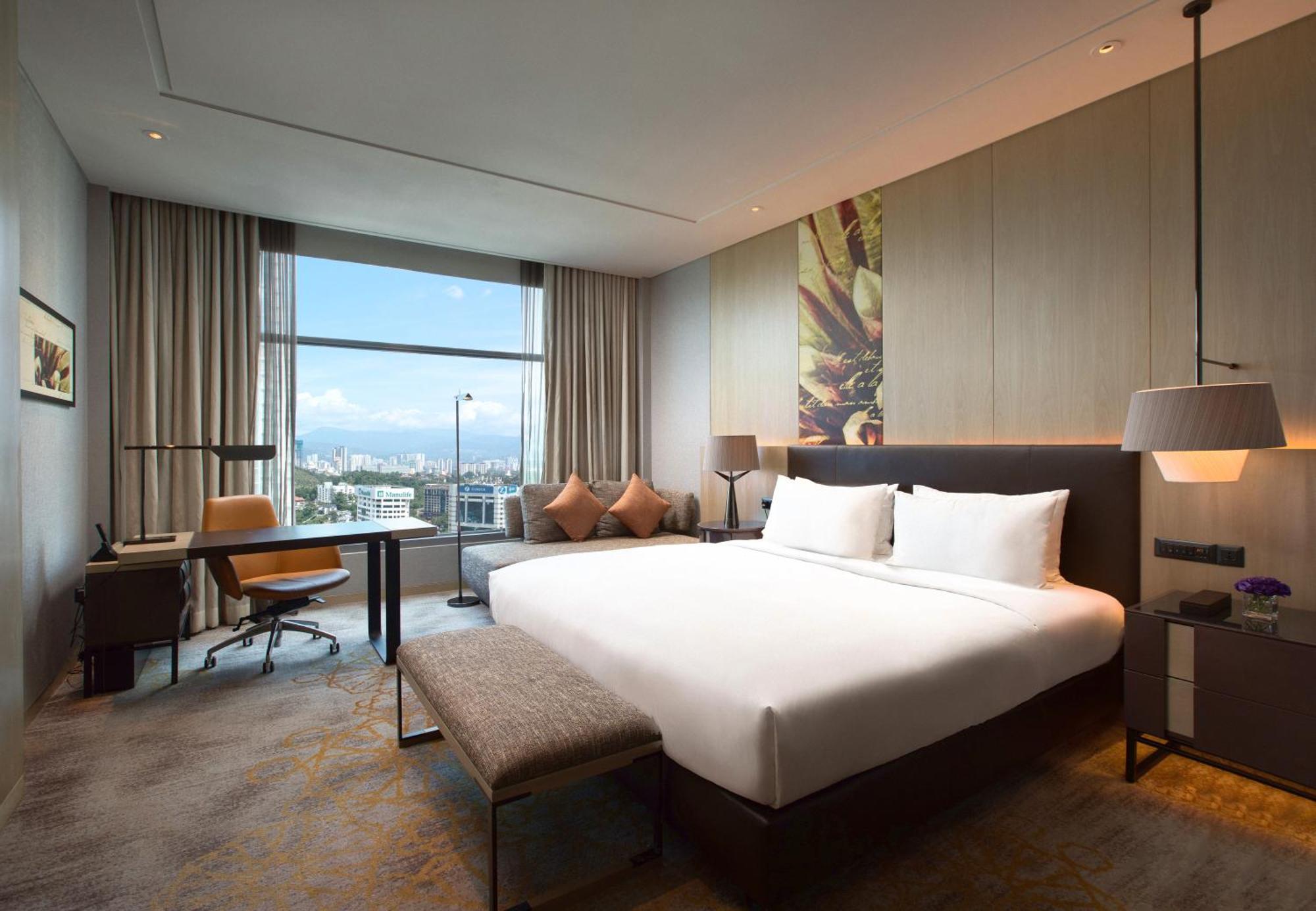 Sofitel Kuala Lumpur Damansara Hotel Kültér fotó Deluxe Room